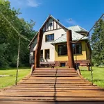 Vila With Pool, Sauna, Pergola, Park, And Playground *
