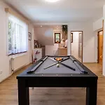 Vila With Pool, Sauna, Pergola, Park, And Playground Svoboda nad Úpou