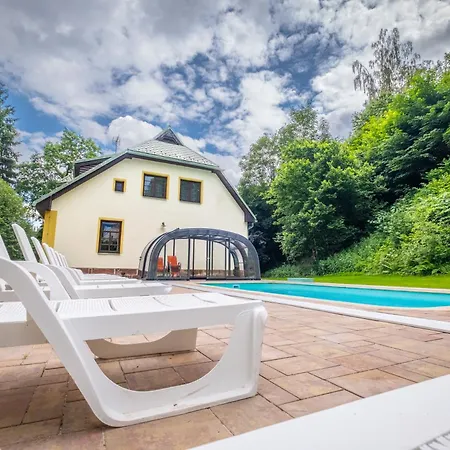Villa With A Covered Pool, Park, And Playground *