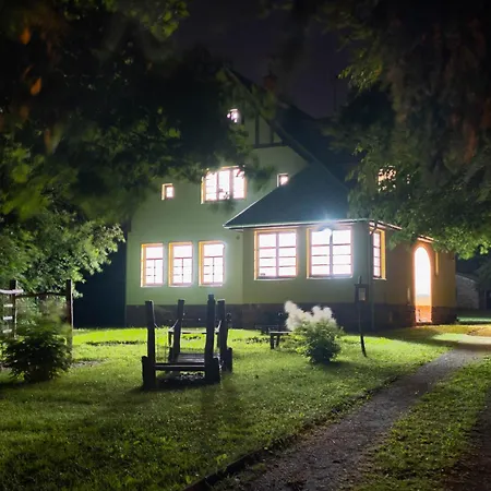 With Pool, Sauna, Pergola, Park, And Playground Svoboda nad Úpou