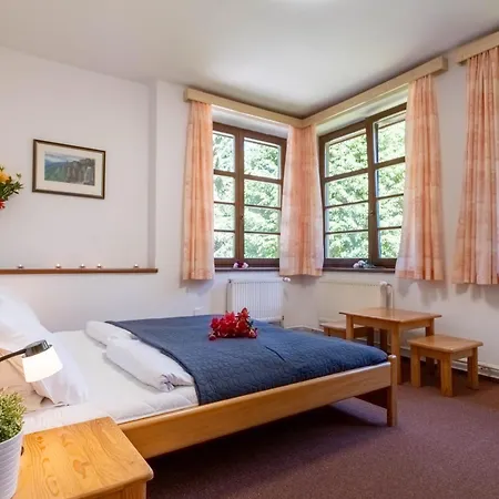 Villa With A Covered Pool, Park, And Playground Svoboda nad Upou
