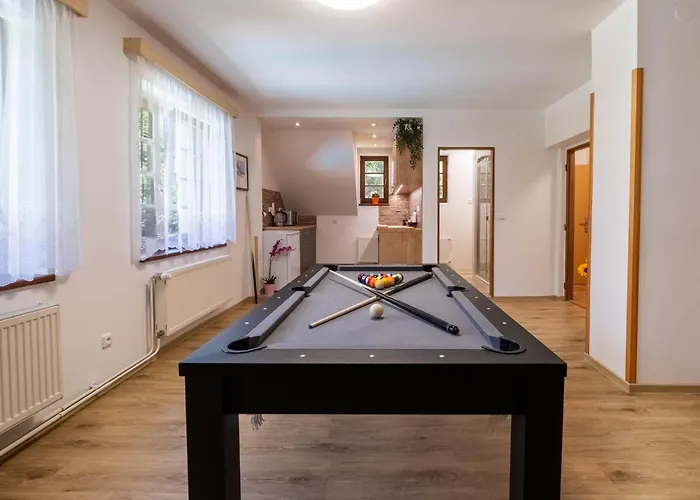 Villa With Pool, Sauna, Pergola, Park, And Playground Svoboda nad Úpou