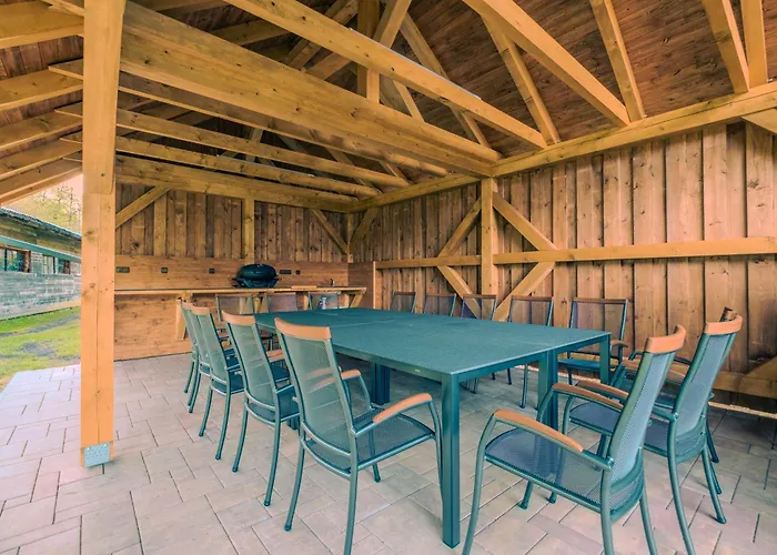 Villa With Pool, Sauna, Pergola, Park, And Playground Svoboda nad Úpou